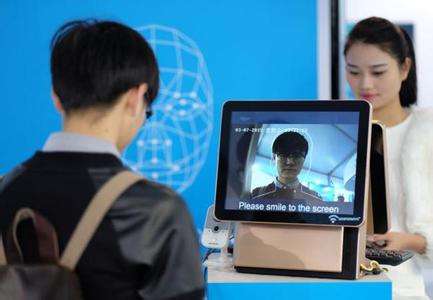 比較TN、VA和IPS液晶面板區(qū)別優(yōu)缺點(diǎn)